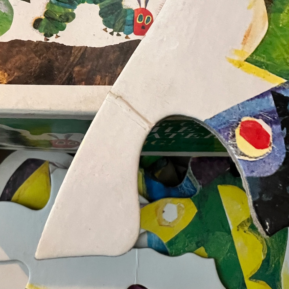 The Very Hungry Caterpillar Game and Puzzle Set - Picture 5 of 5